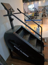 Commercial Device Gym Equipment Fitness Sports Stepper Climbing Training Stair Master Electric Ladder Stair Climber Machine
